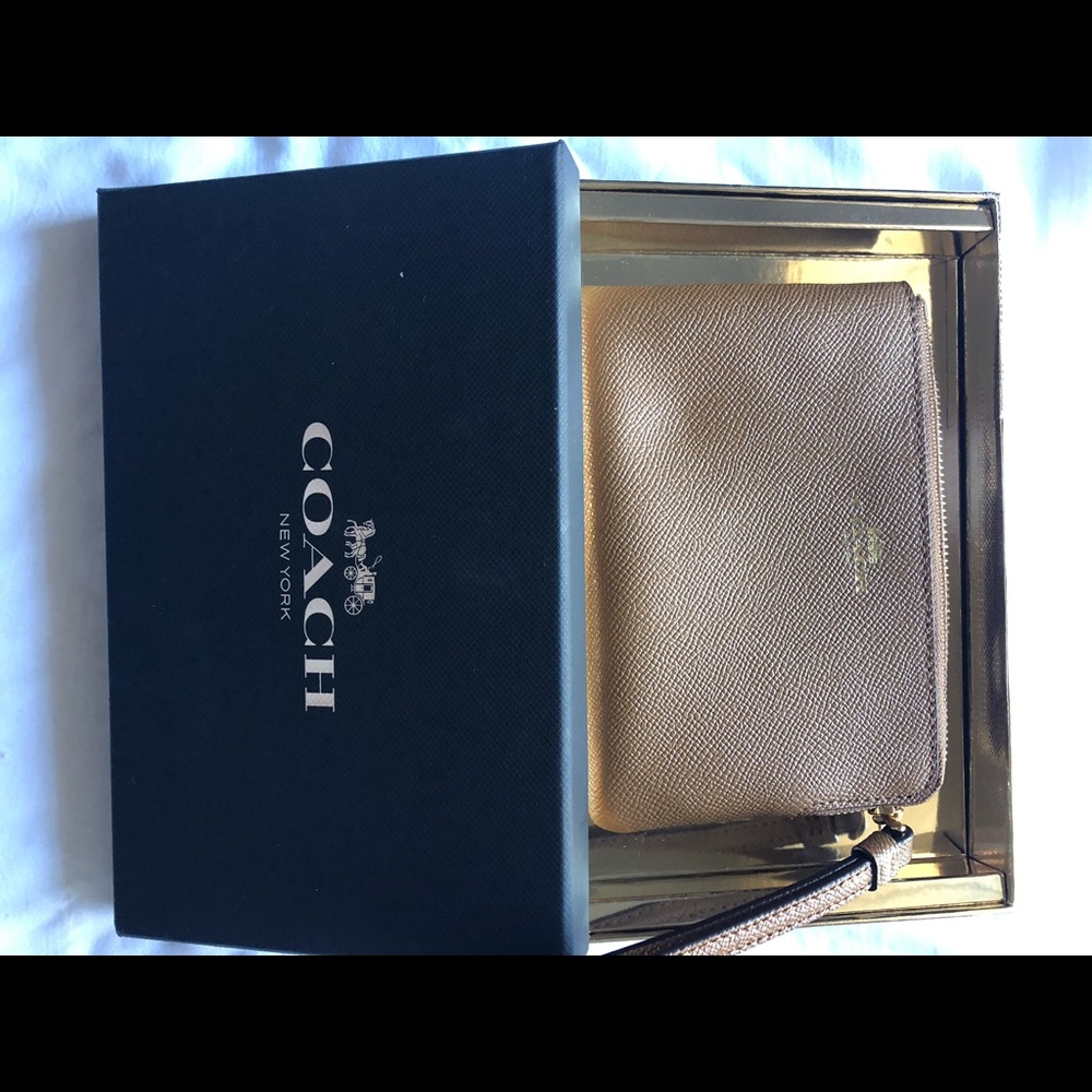 Coach Wristlet, brand new in box (small) - Picture 5 of 5